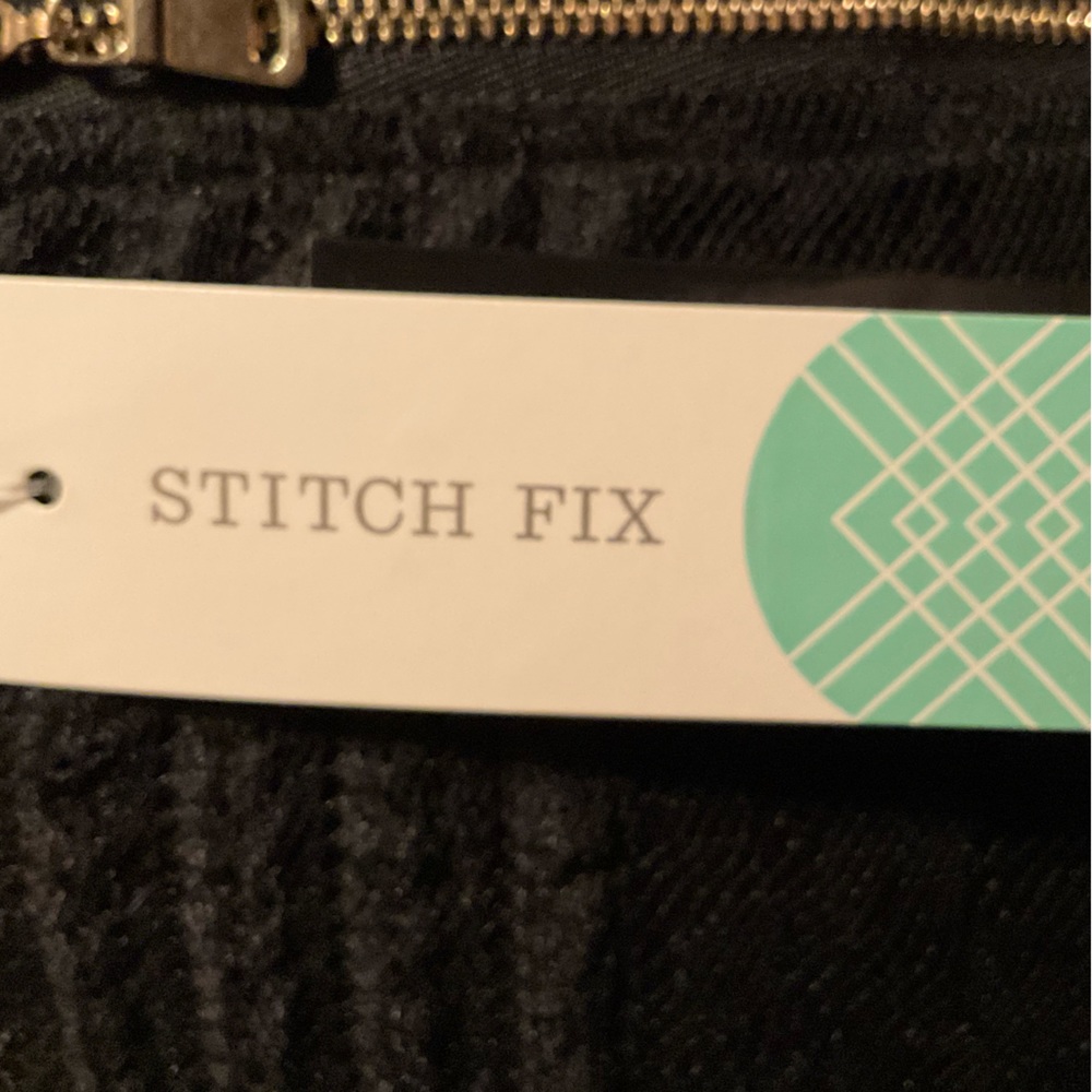 Papermoon medium Sabrina Yoke Detail Blouse - Picture 7 of 7